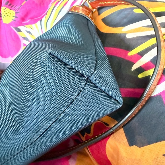 Dooney & Bourke Classic Navy Blue Crossbody Bag - Picture 13 of 15